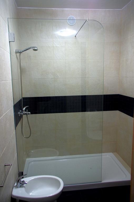 Casas Do Sinhel Guest House Cha de Alvares Ngoại thất bức ảnh